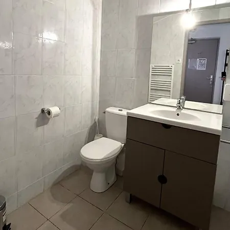 Studio Cosy A Saint-florent Avec Piscine, Clim, Parking Pres De La Plage - Fr-1-650-38 Appartement *